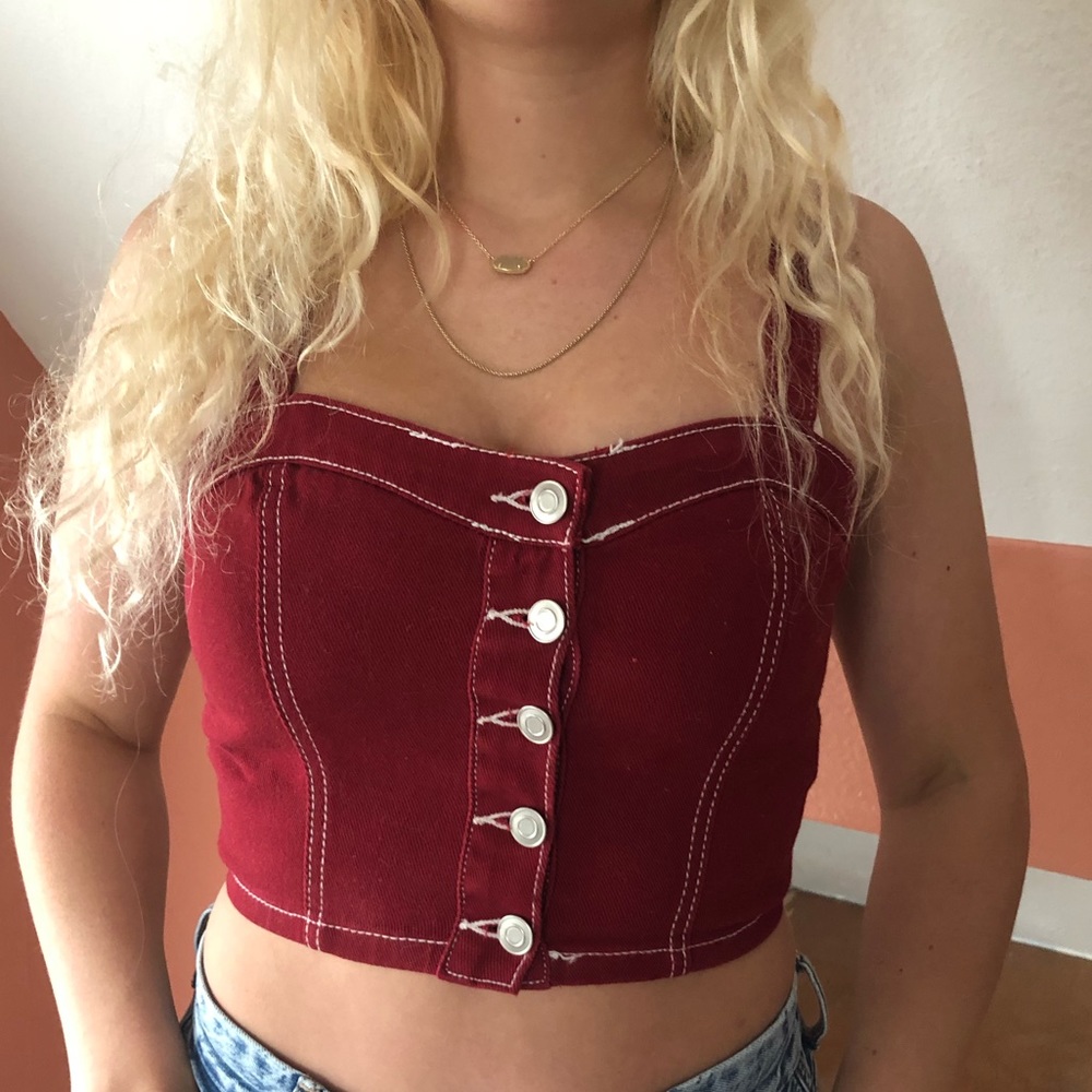 Red Button Crop Top!!